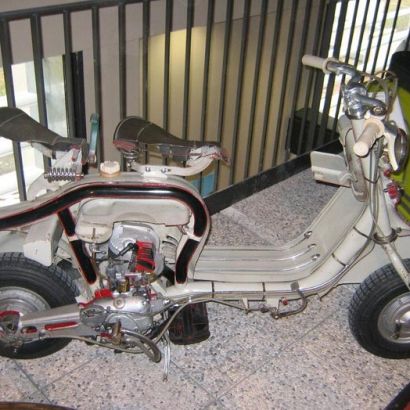 inaug museo scooter lambretta 21 1 06 024