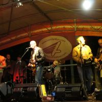 9 H4Fest tums 300